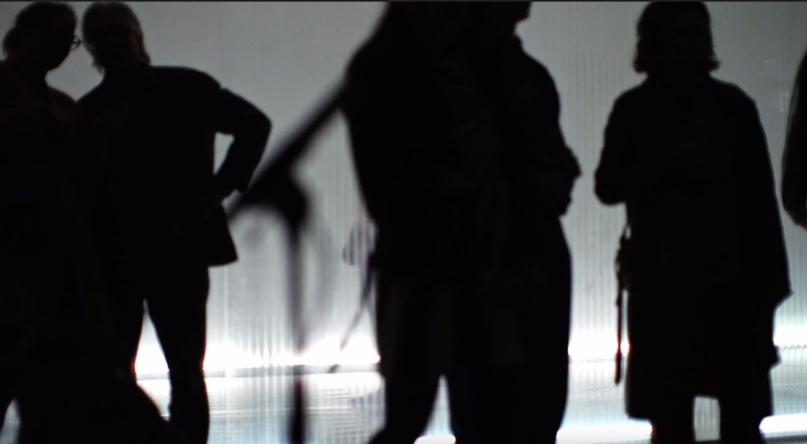 Performances Thursday 3.07 19-20/ 20:30-21:30 Friday- Tuesday 4.07-8.07 13-14/ 15:30-16:30/18-19