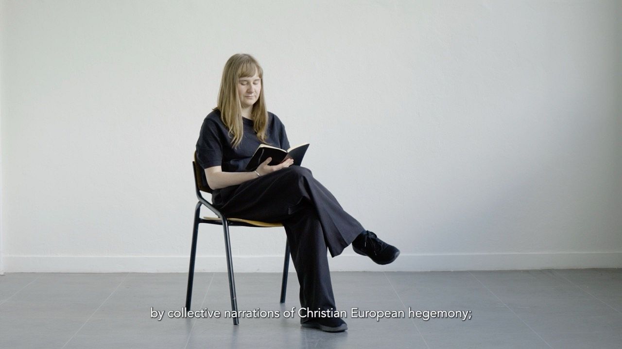 Screenshot Video Essay Interesthing Things by Salome Erni